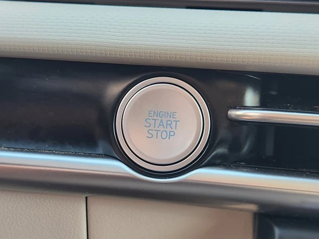 2025 Hyundai Tucson - Image 19 of 20