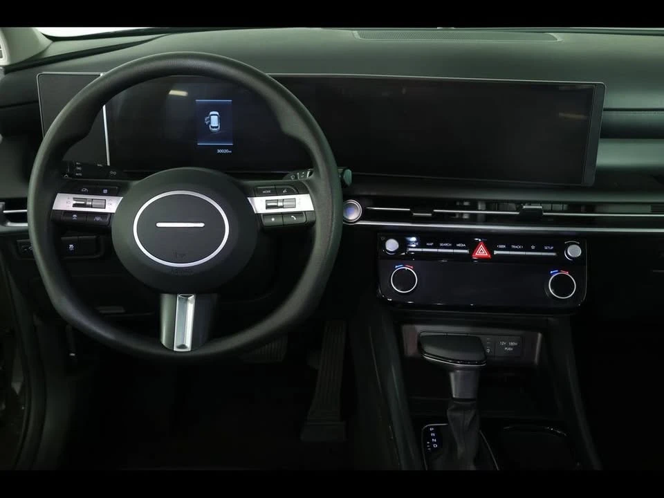 2025 Hyundai Tucson - Image 16 of 20