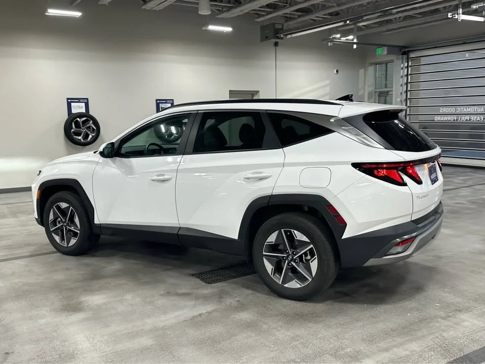 2025 Hyundai Tucson - Image 3 of 20