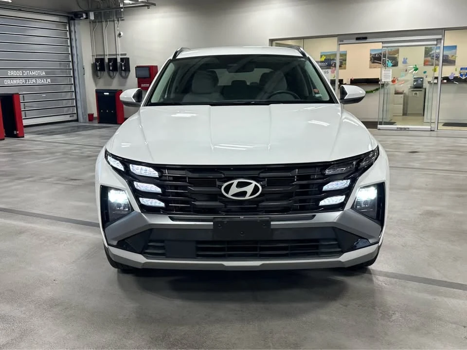 2025 Hyundai Tucson - Image 11 of 20