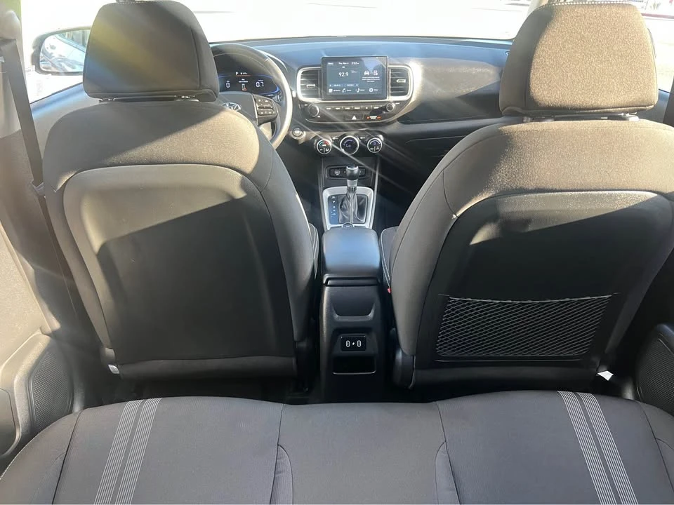 2025 Hyundai Venue - Image 12 of 19