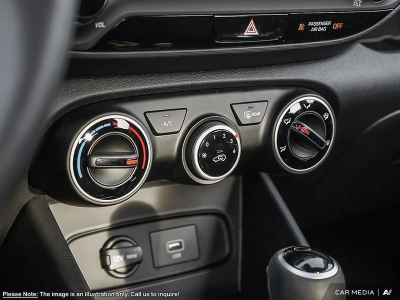 2025 Hyundai Venue - Image 14 of 17