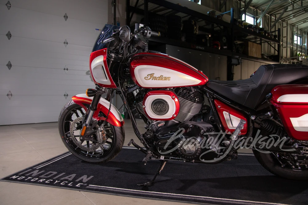 2025 Indian Chief - Image 4 of 9