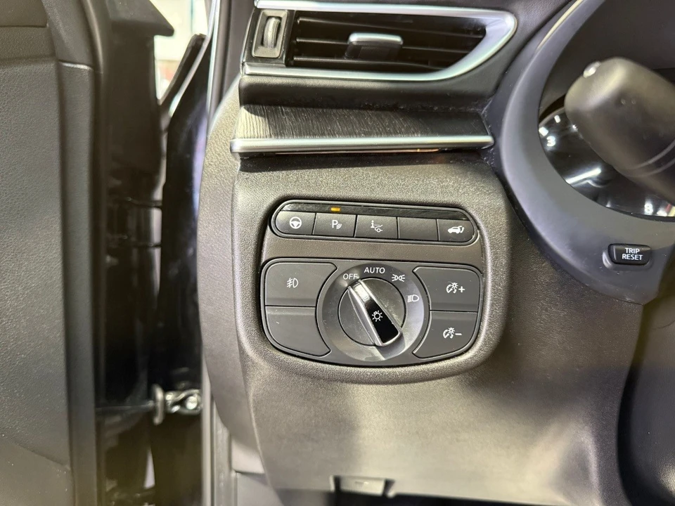 2025 Infiniti QX50/QX55 2nd Gen - Image 29 of 31