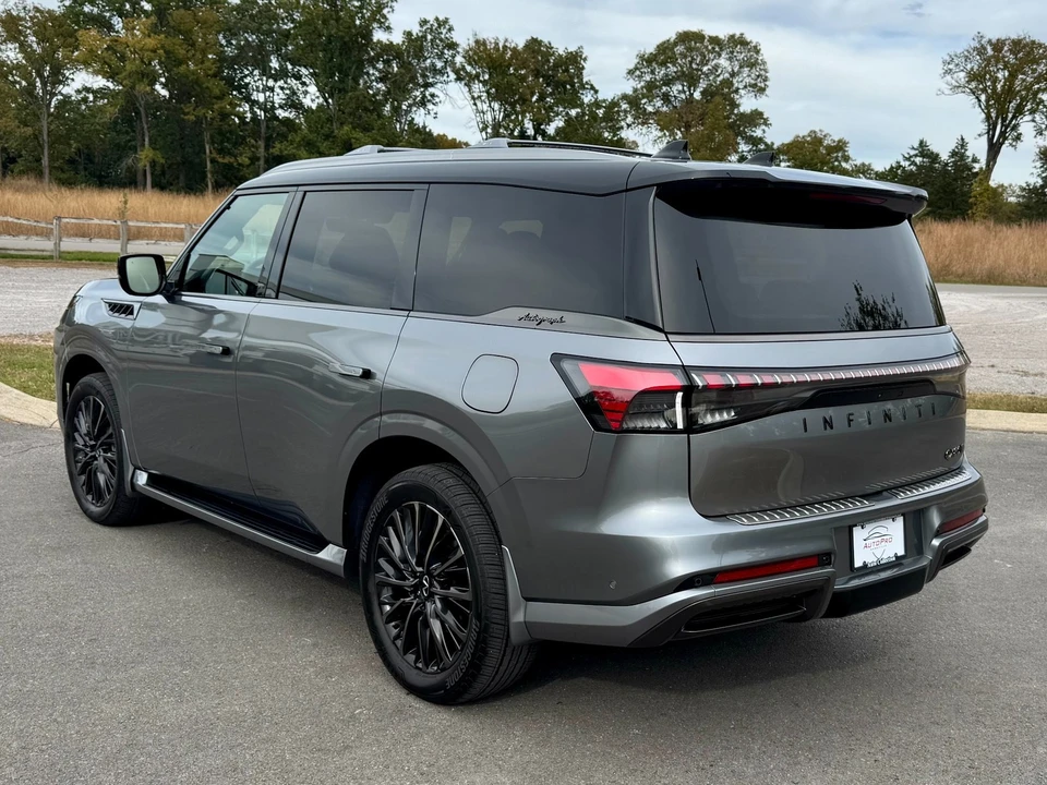 2025 Infiniti QX80 - Image 4 of 12