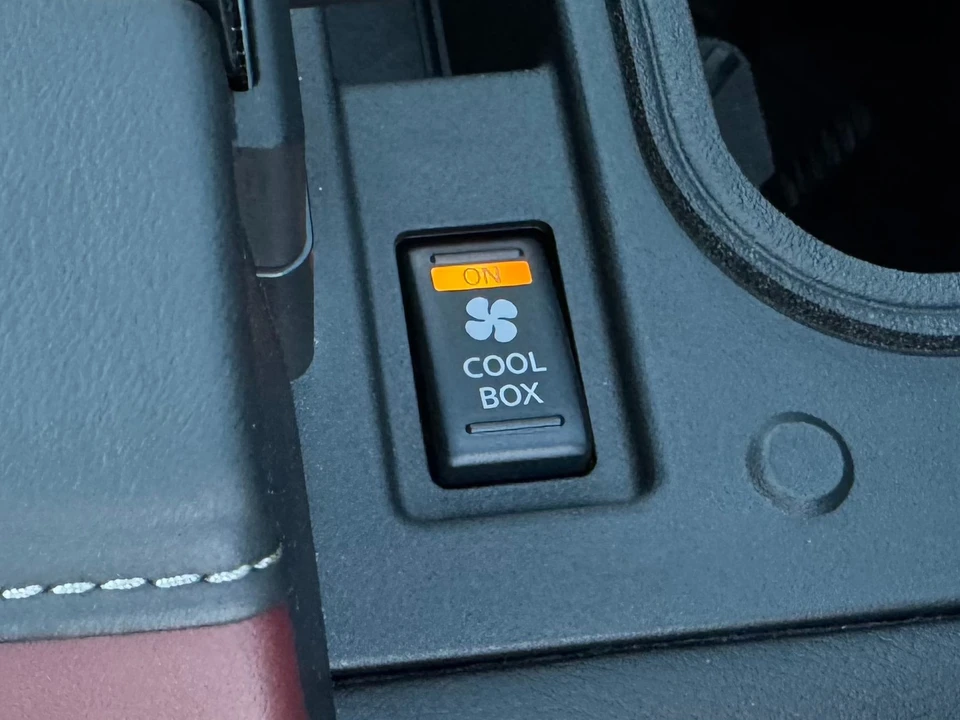 2025 Infiniti QX80 - Image 15 of 21