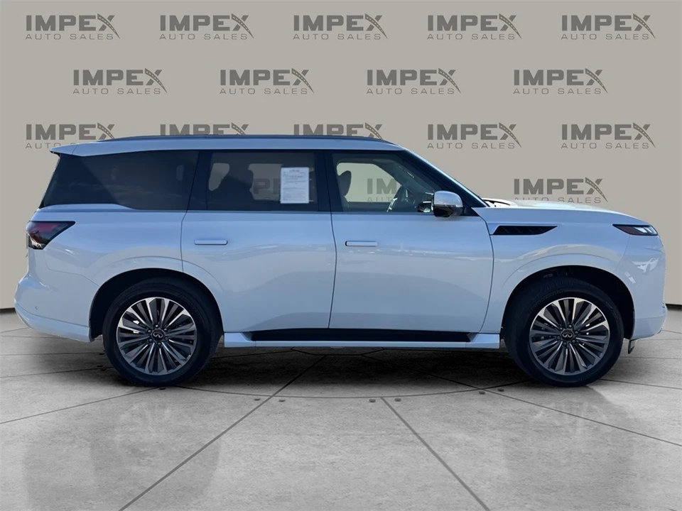 2025 Infiniti QX80 - Image 6 of 12