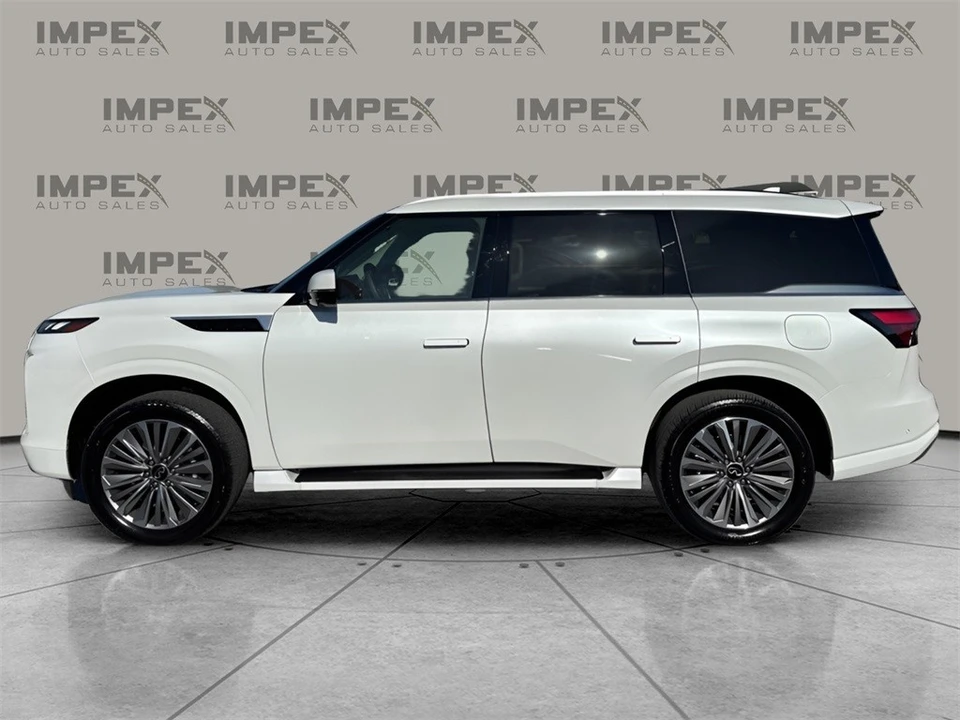 2025 Infiniti QX80 - Image 2 of 12
