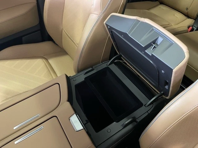 2025 Infiniti QX80 - Image 12 of 12