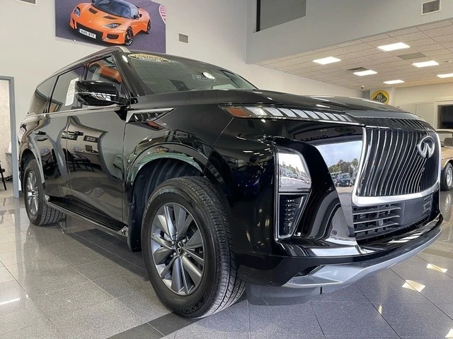 2025 Infiniti QX80 - Image 6 of 12