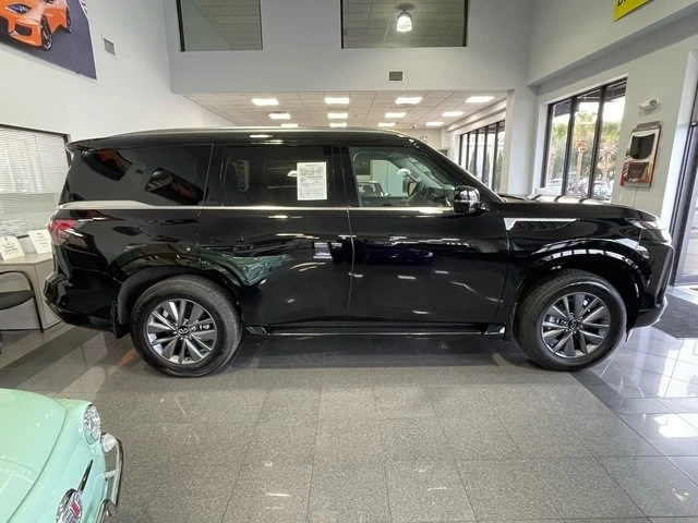 2025 Infiniti QX80 - Image 5 of 12