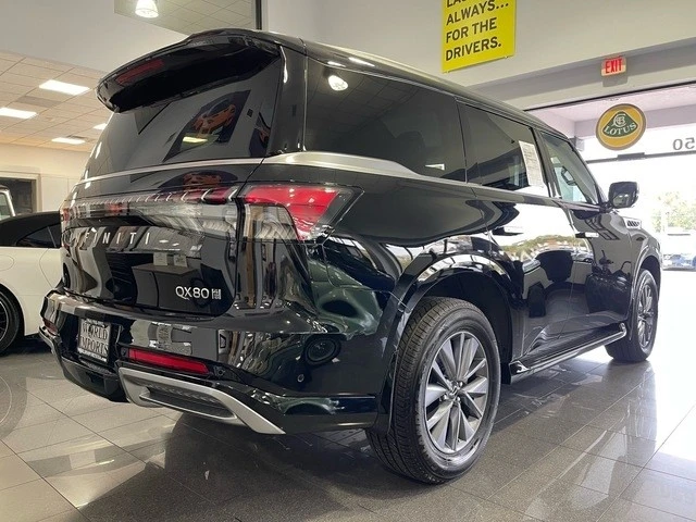 2025 Infiniti QX80 - Image 4 of 12