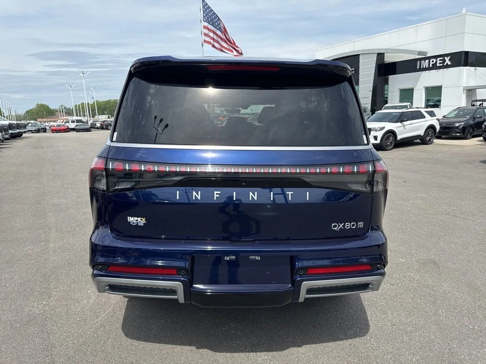 2025 Infiniti QX80 - Image 4 of 21