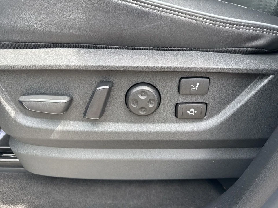 2025 Infiniti QX80 - Image 11 of 21