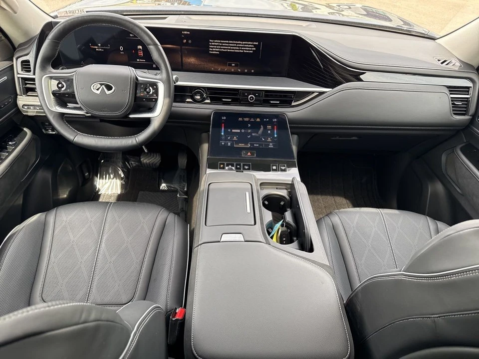 2025 Infiniti QX80 - Image 16 of 21