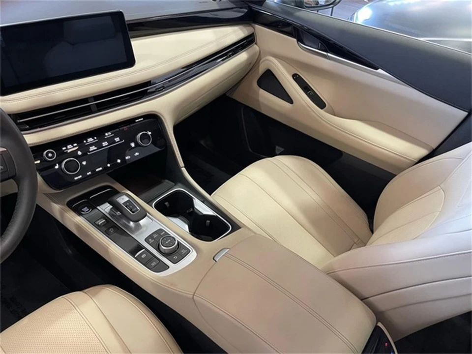 2025 Infiniti QX60 2nd Gen - Image 27 of 31
