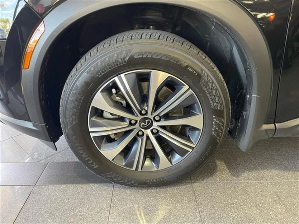 2025 Infiniti QX60 2nd Gen - Image 20 of 31