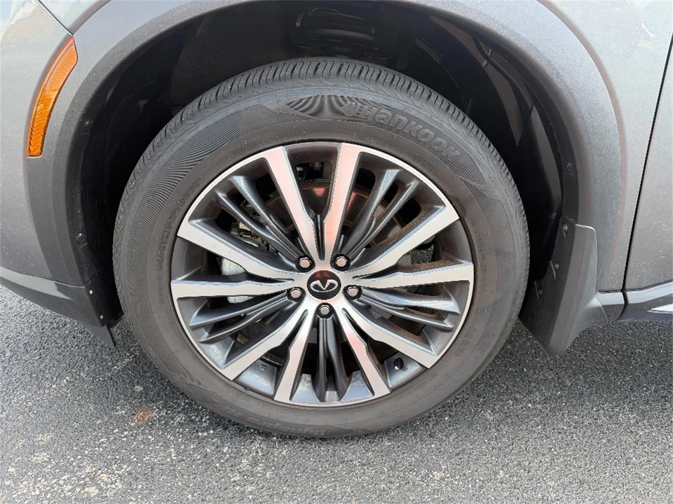 2025 Infiniti QX60 2nd Gen - Image 9 of 31