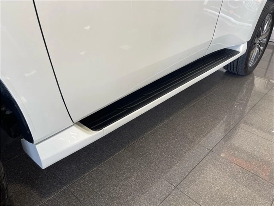 2025 Infiniti QX80 - Image 19 of 31