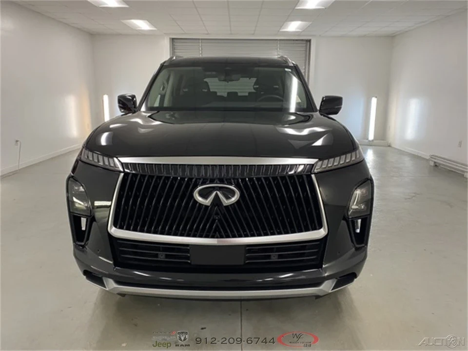 2025 Infiniti QX80 - Image 2 of 12