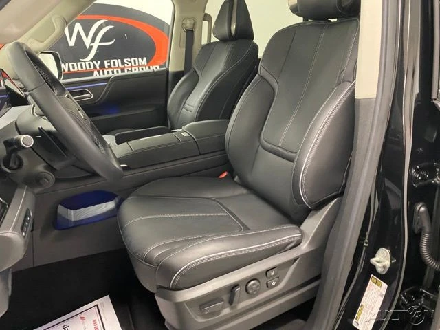 2025 Infiniti QX80 - Image 15 of 21