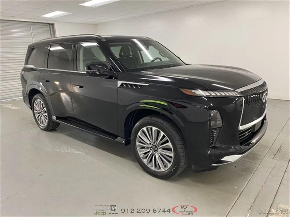 2025 Infiniti QX80 - Image 3 of 12