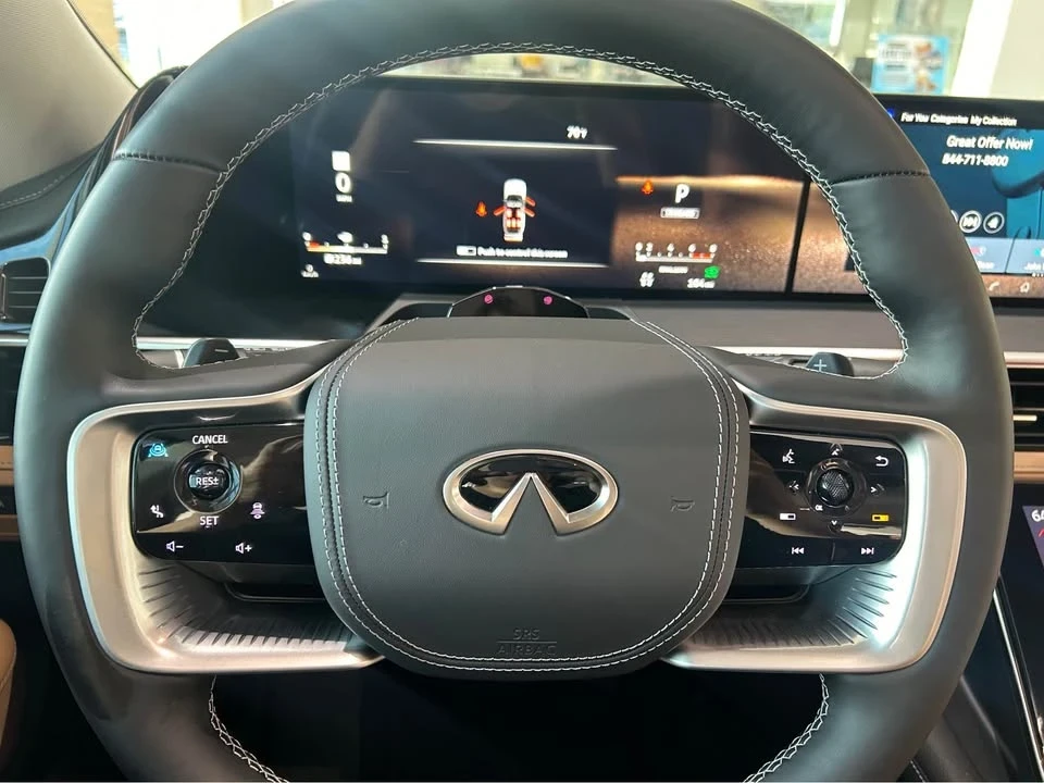 2025 Infiniti QX80 - Image 14 of 20