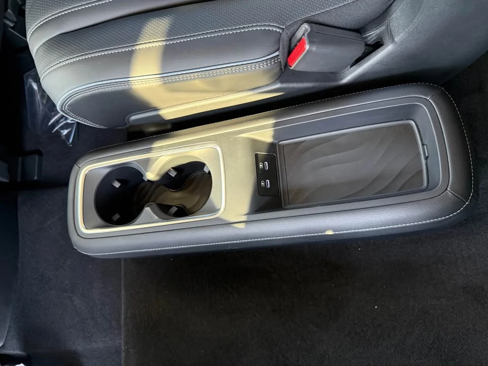 2025 Infiniti QX80 - Image 18 of 20