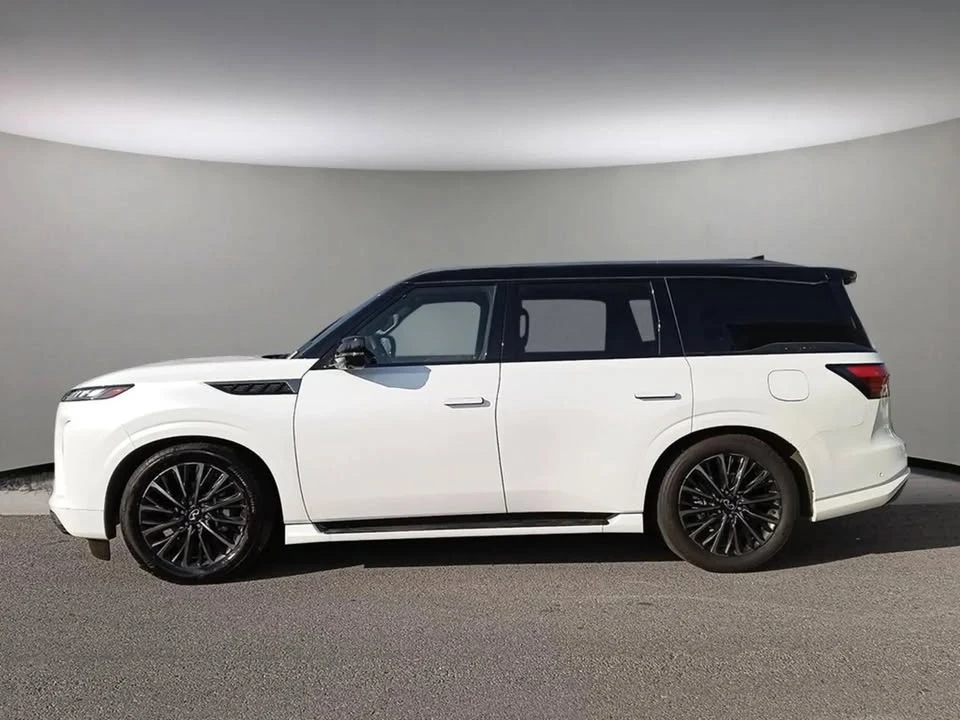 2025 Infiniti QX80 - Image 3 of 17