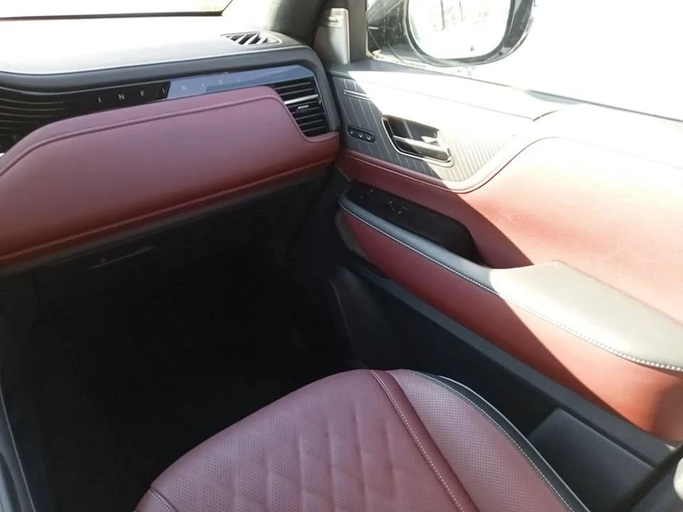 2025 Infiniti QX80 - Image 16 of 17