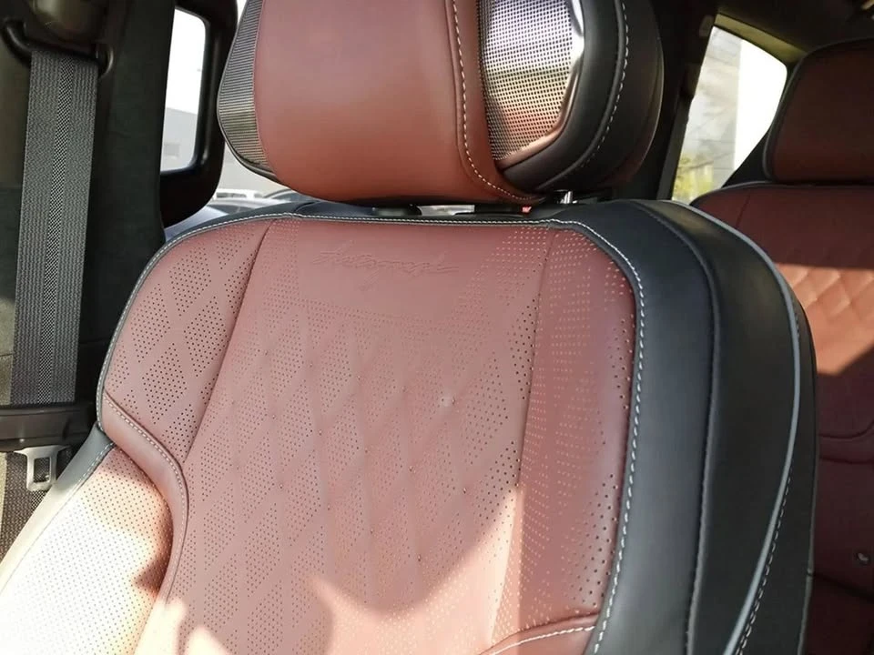 2025 Infiniti QX80 - Image 13 of 17