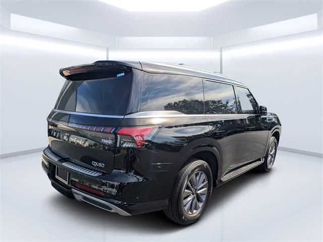 2025 Infiniti QX80 - Image 4 of 15