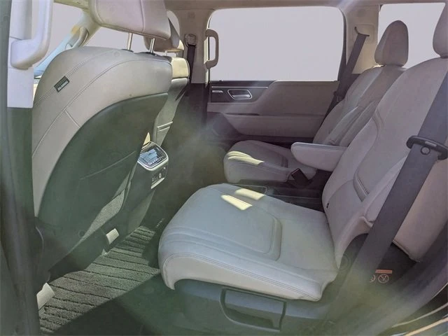 2025 Infiniti QX80 - Image 12 of 15