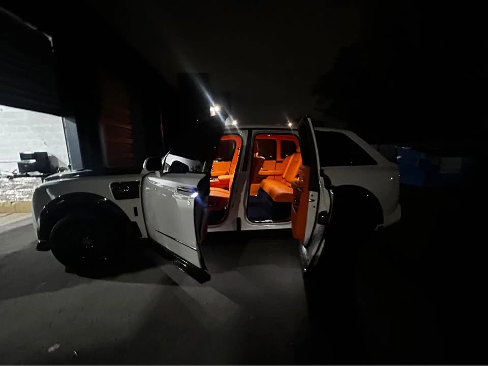 2025 Rolls-Royce Cullinan - Image 3 of 4