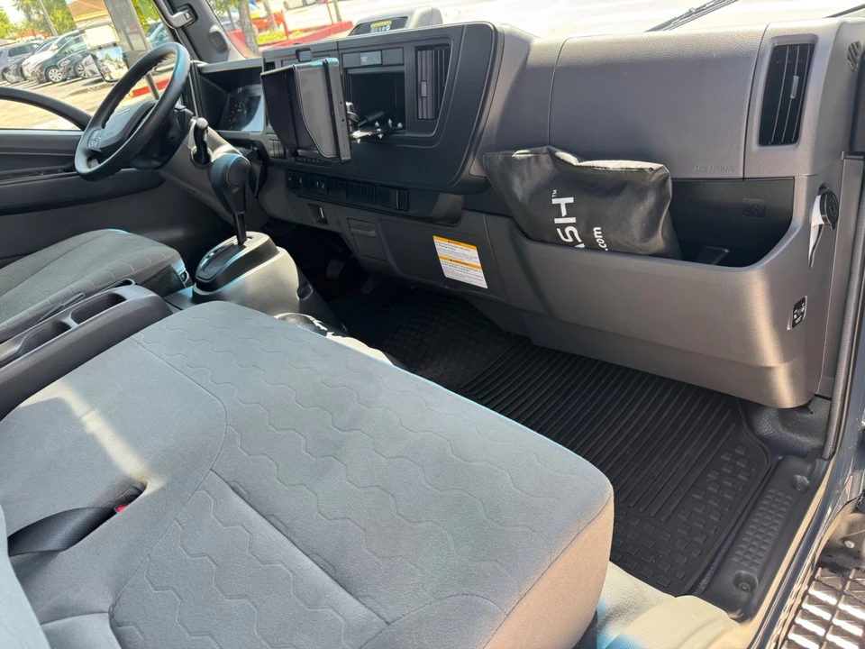 2025 Isuzu Elf - Image 12 of 18