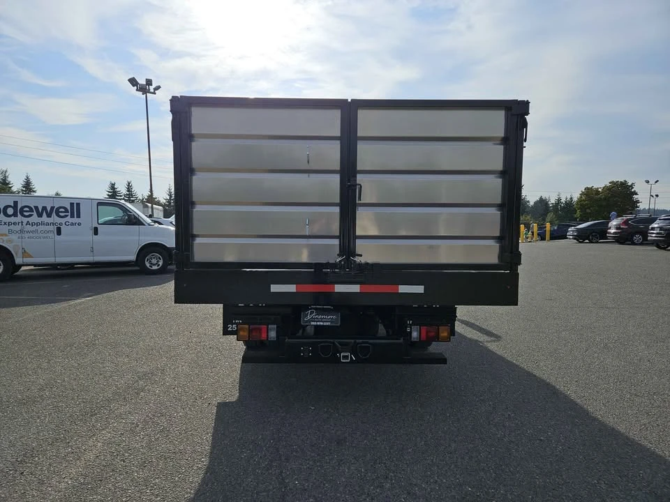 2025 Isuzu - Image 5 of 11