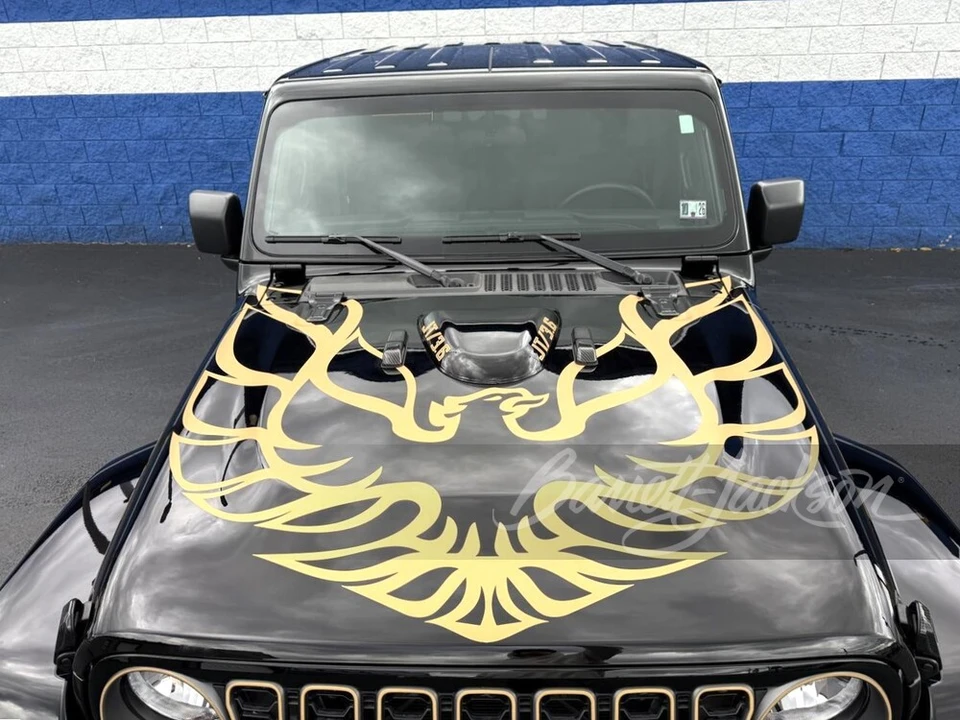 2025 Jeep JT Gladiator - Image 19 of 26