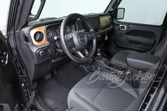 2025 Jeep JT Gladiator - Image 4 of 31