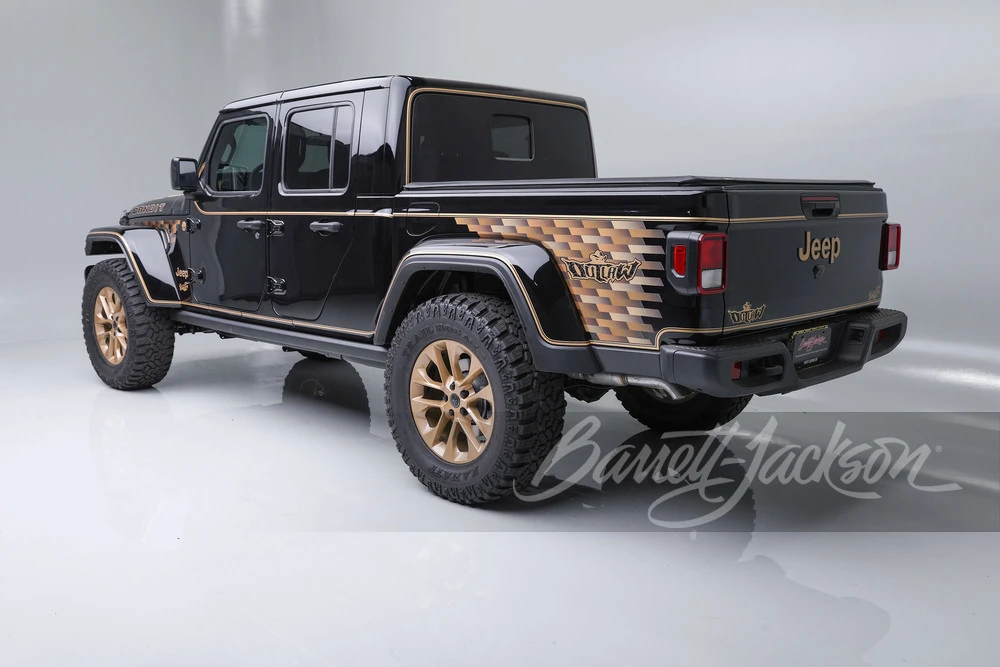 2025 Jeep JT Gladiator - Image 7 of 31