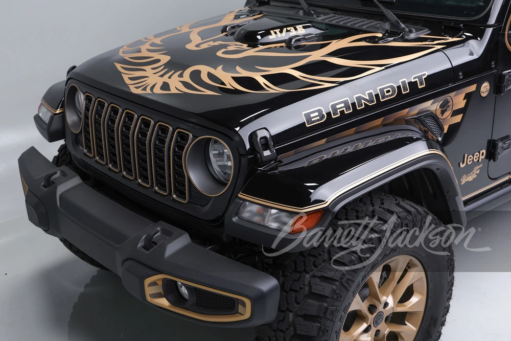 2025 Jeep JT Gladiator - Image 20 of 31