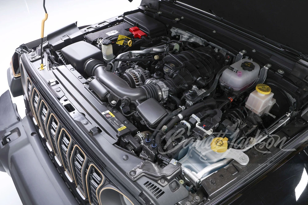 2025 Jeep JT Gladiator - Image 29 of 31