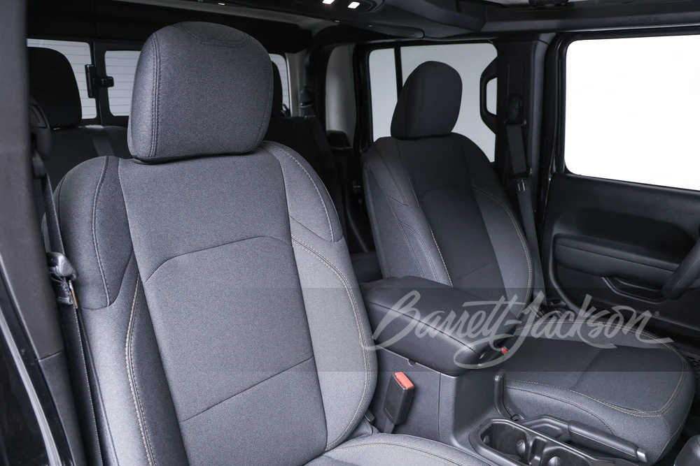 2025 Jeep JT Gladiator - Image 30 of 31