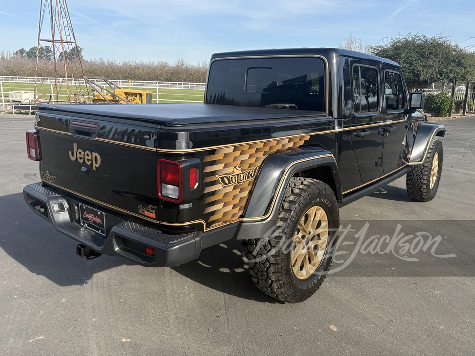 2025 Jeep JT Gladiator - Image 3 of 15