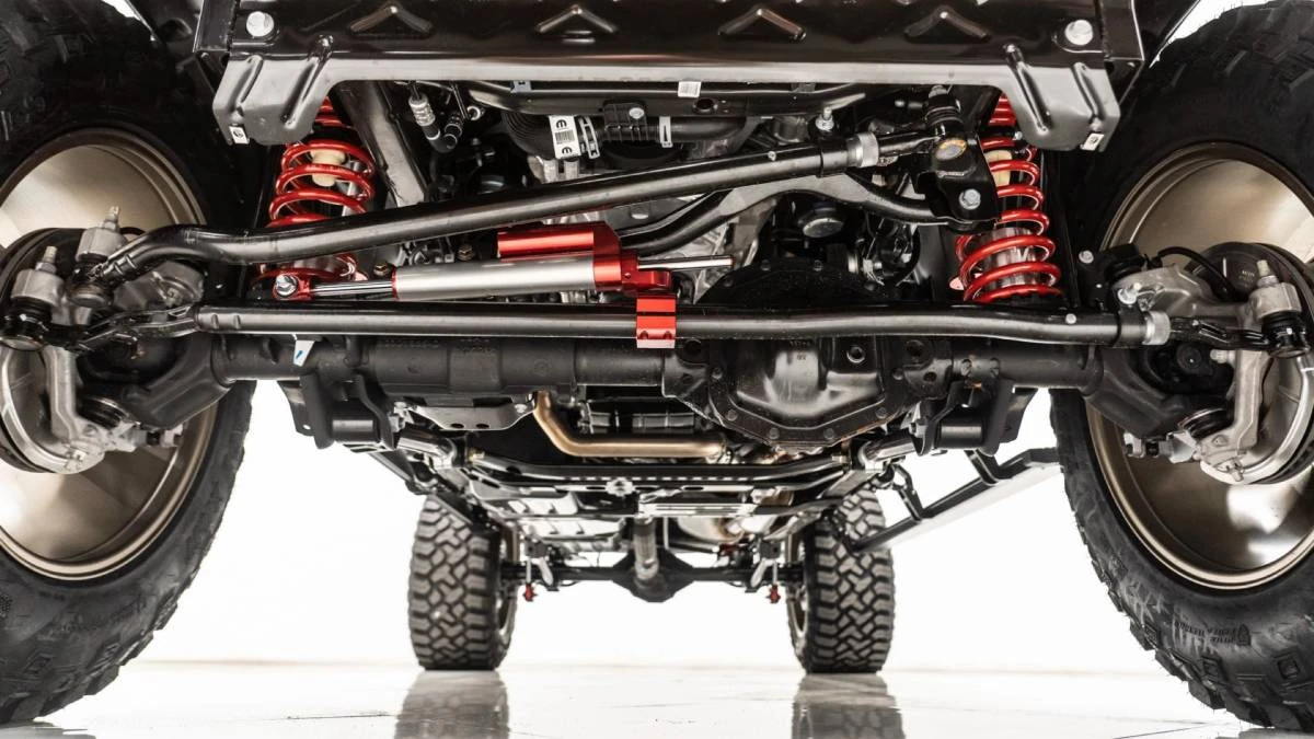 2025 Jeep JT Gladiator - Image 15 of 16