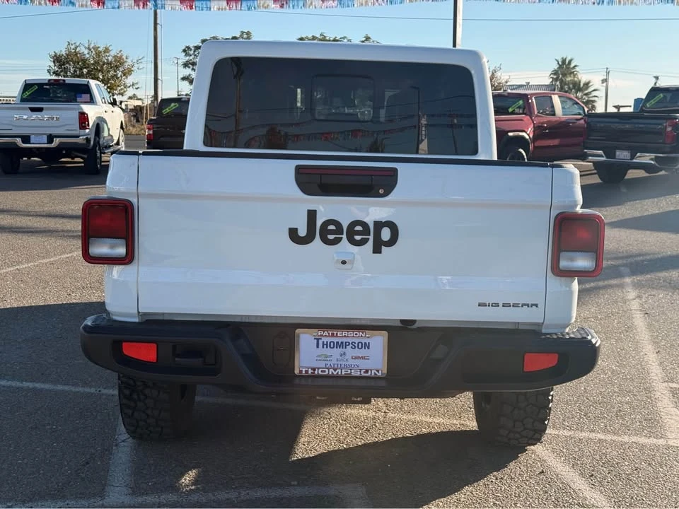 2025 Jeep JT Gladiator - Image 6 of 14