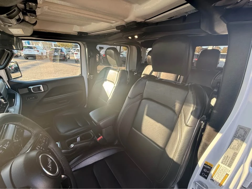 2025 Jeep JT Gladiator - Image 12 of 14