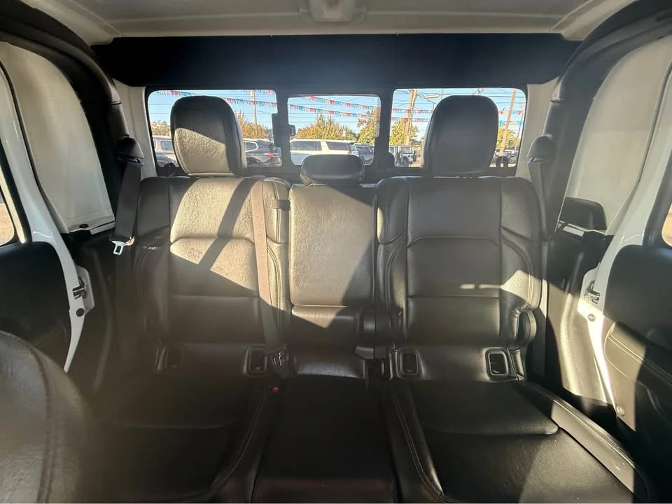 2025 Jeep JT Gladiator - Image 13 of 14