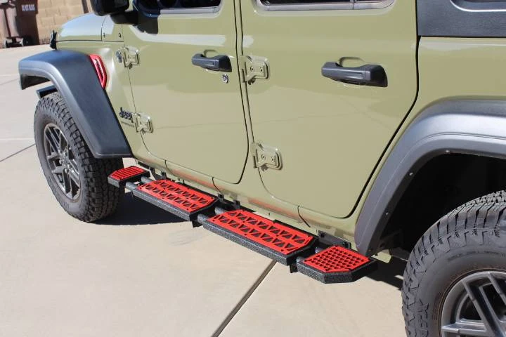 2025 Jeep JL Wrangler - Image 4 of 24