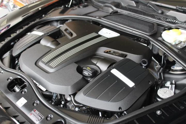 2025 Jeep JL Wrangler - Image 14 of 24