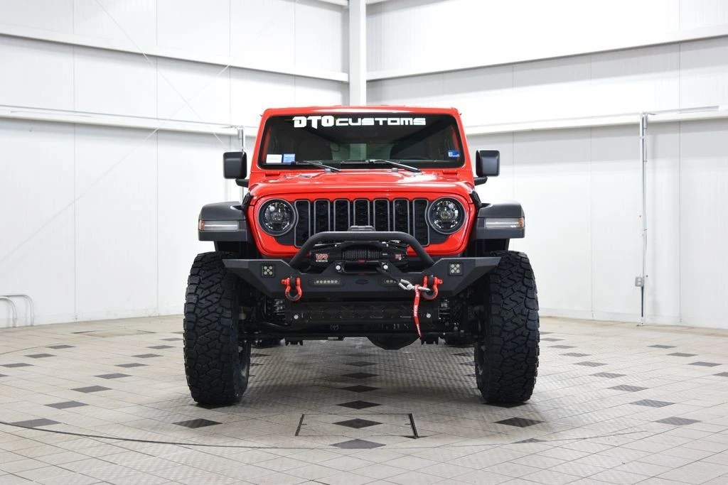 2025 Jeep JL Wrangler - Image 2 of 31